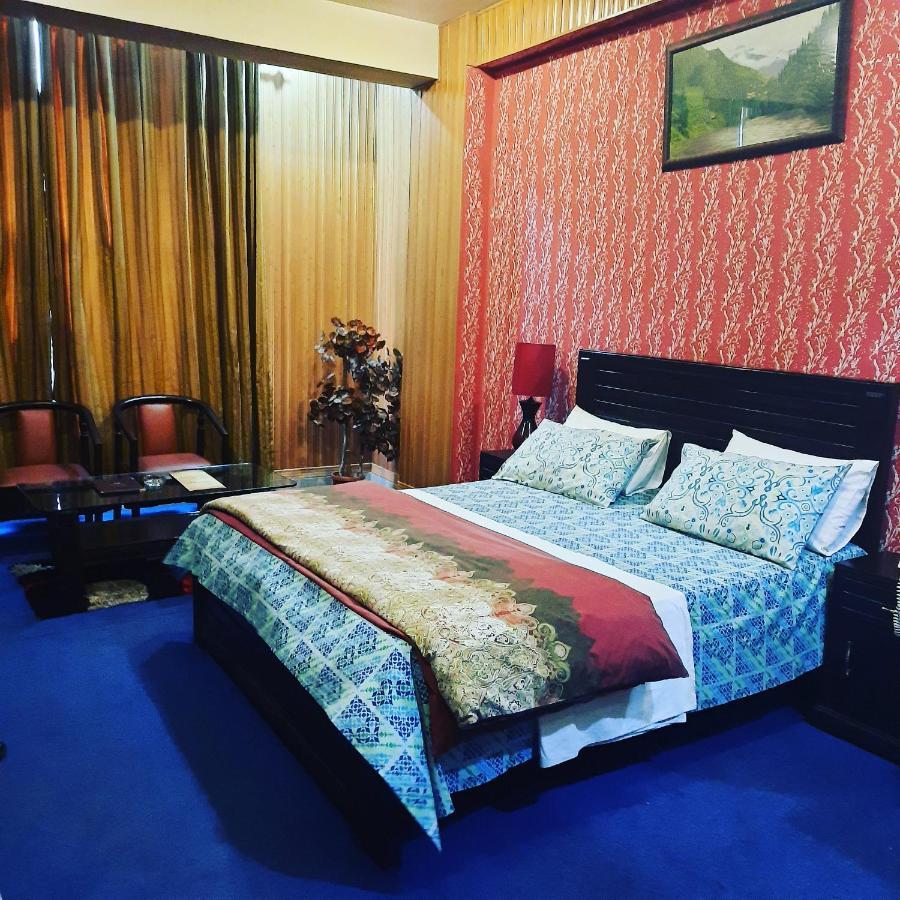 Divine Hotel Rawalpindi Eksteriør bilde