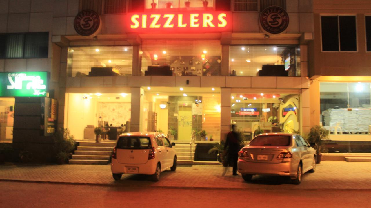 Divine Hotel Rawalpindi Eksteriør bilde