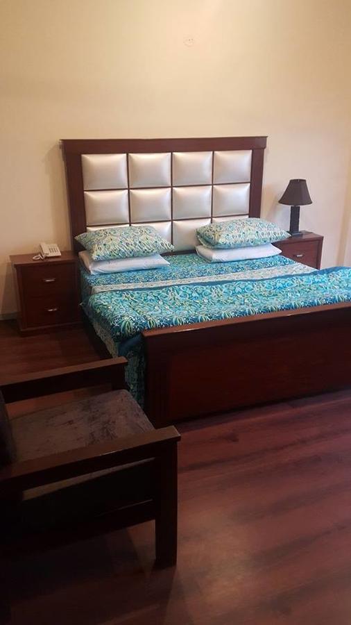 Divine Hotel Rawalpindi Eksteriør bilde